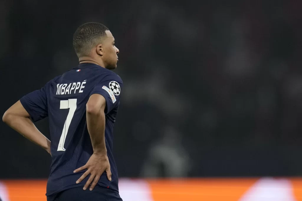 Kylian Mbappé Announces PSG Departure, Real Madrid Move Imminentillustration