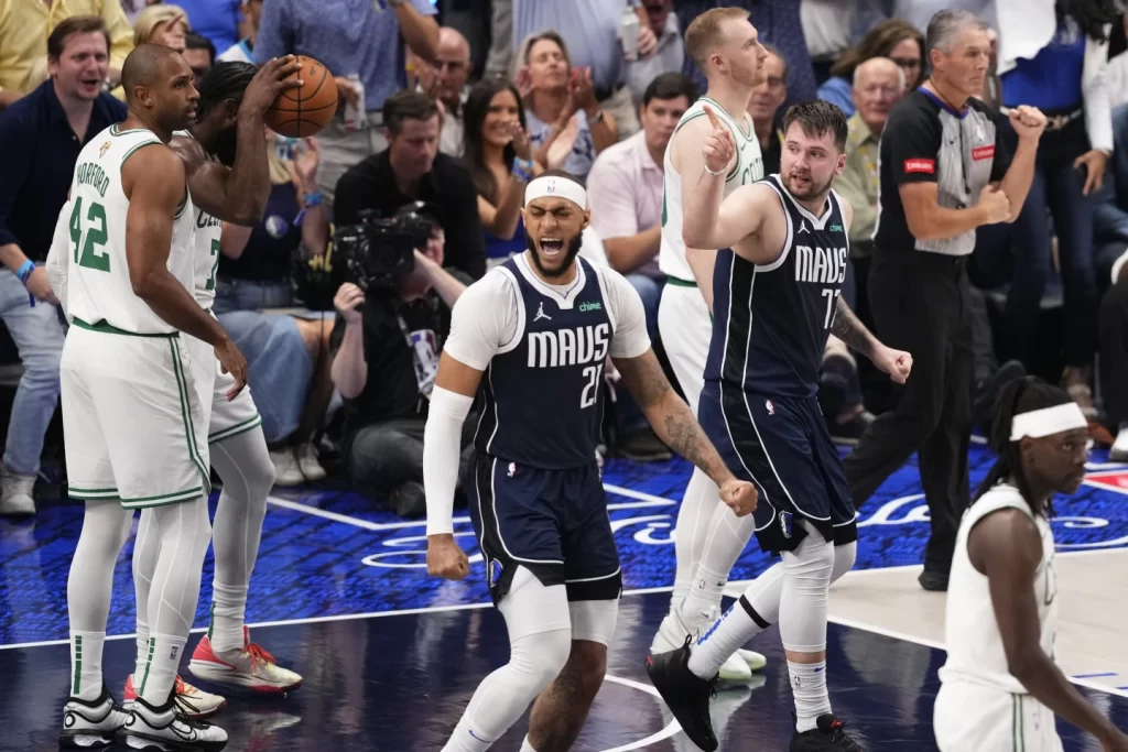 Mavericks Defeat Celtics 122-84 in Game 4 to Extend NBA Finalsillustration