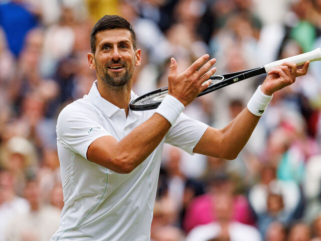 Djokovic Advances to Wimbledon Final, Sets Up Rematch with Alcarazillustration