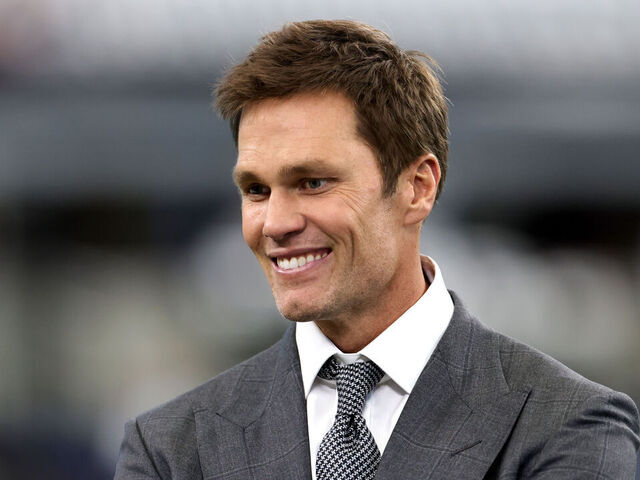 Brady's Minority Ownership in Raiders Approved by NFLillustration