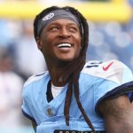 Chiefs Acquire DeAndre Hopkins from Titans