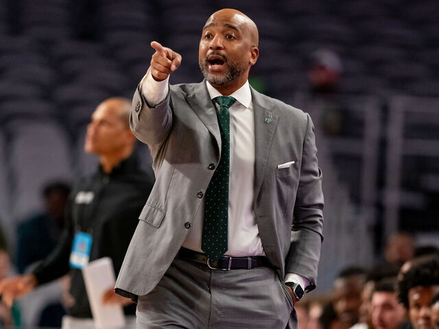 USF Basketball Coach Amir Abdur-Rahim Passes Away at 43